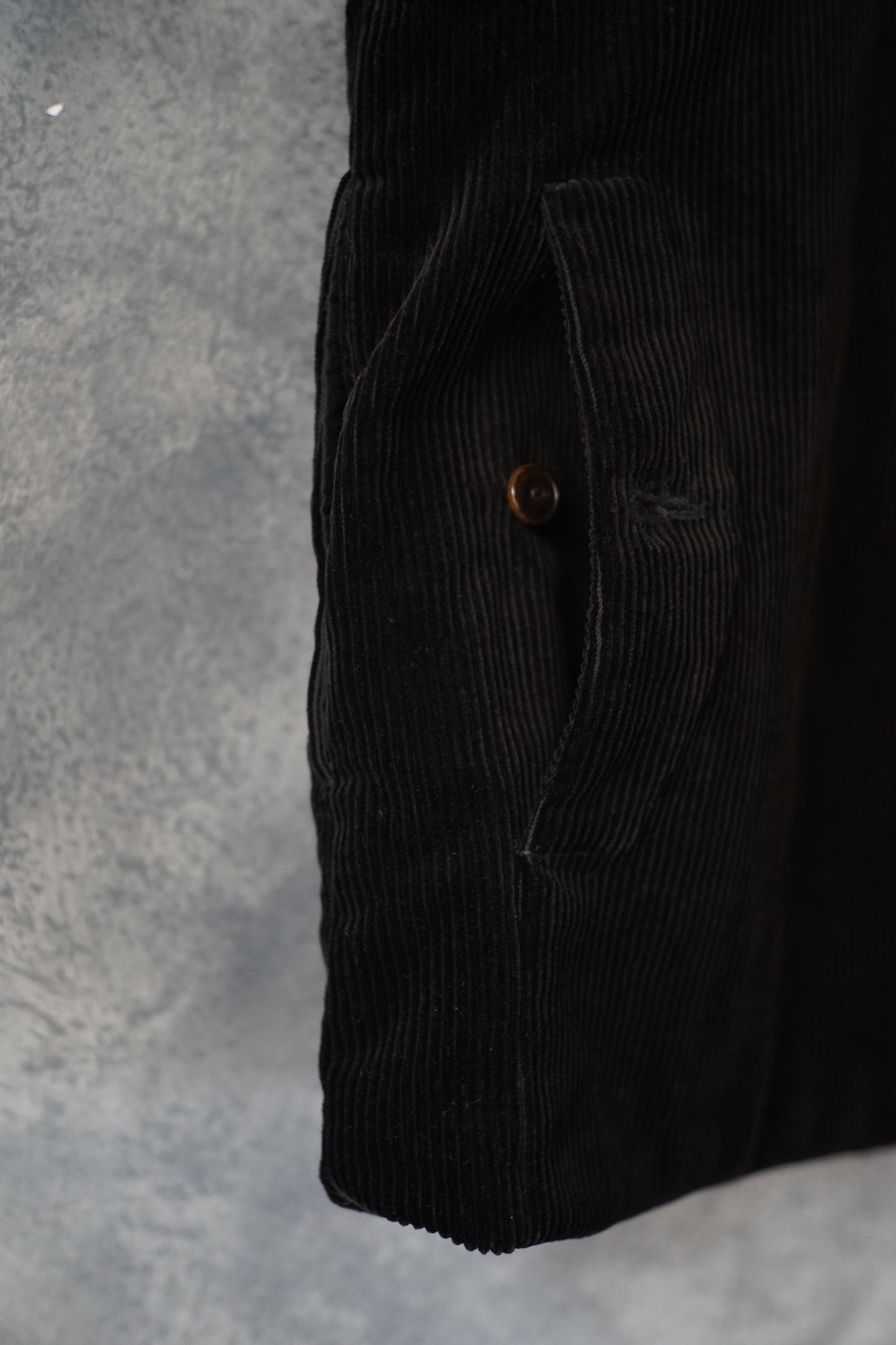 ストレートヘムベスト太畝コーデュロイ